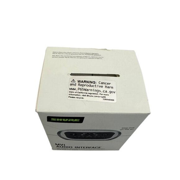 Shure MVi Digital Audio Interface Microphone Connection Computer NIB NEW in Box - Picture 2 of 13
